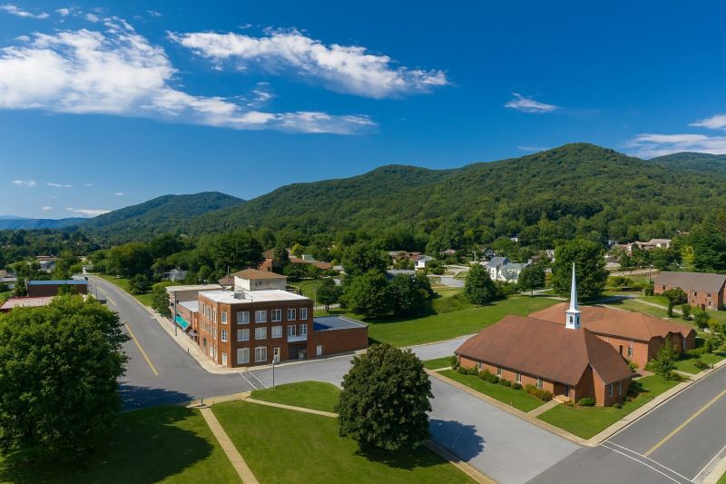 Best Bathtub Installation pros in Burnsville, MN